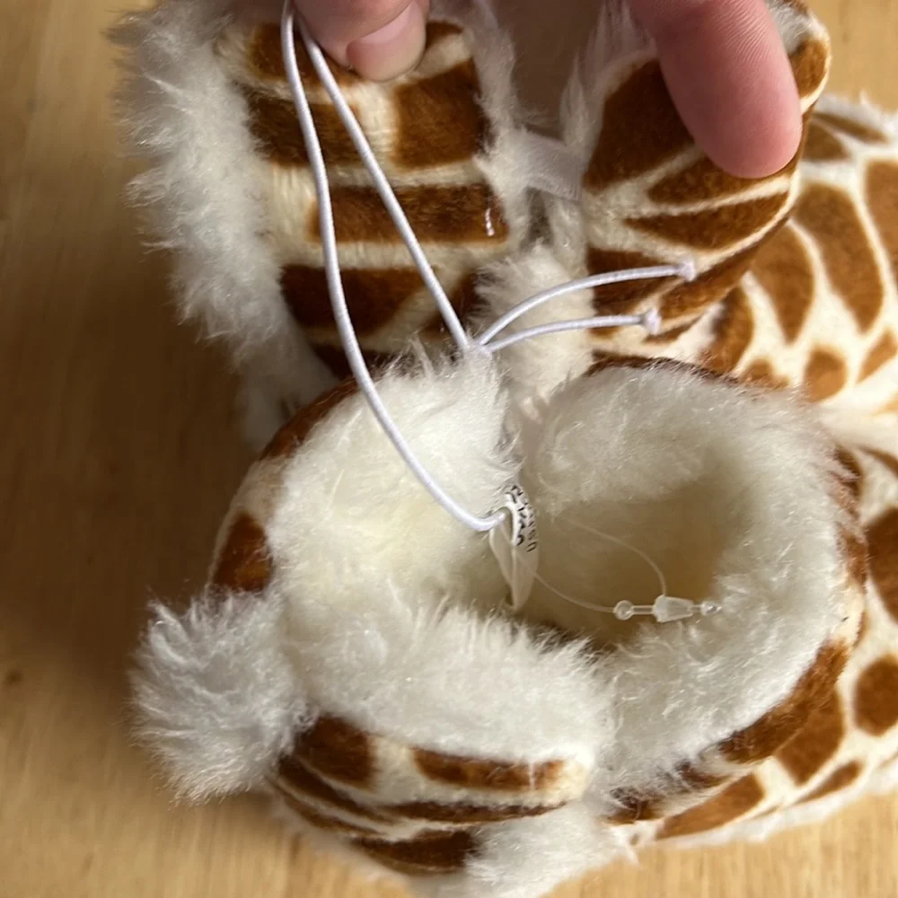 Toddler’s Furry Giraffe Boots *BRAND NEW* - Picture 8 of 9
